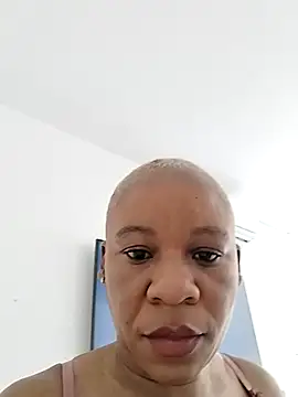 staceyde online show from October 9, 2025, 10:13 am