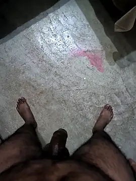 Snapshot of Bull_For_Cuckold_Realmeet chatting on December 20, 2025, 5:09 pm Bull For Cuckold Realmeet online show from December 20, 2025, 5:09 pm