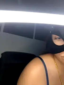 Teengirlmiaa online show from November 27, 2025, 11:51 pm