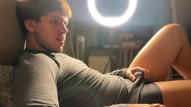 mynameischris online show from November 3, 2025, 7:53 am