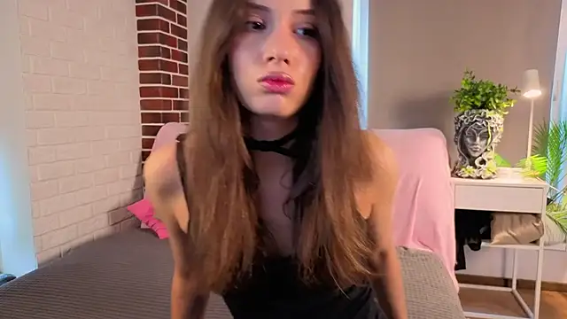 MissyHuf online show from October 29, 2025, 8:16 am