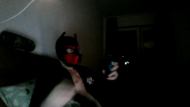 MolleDolle online show from November 28, 2025, 10:12 pm