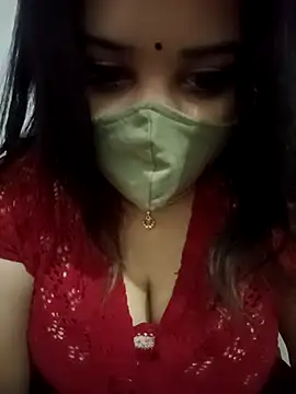 Snapshot of Beauty_Queen_Soniya chatting on November 28, 2025, 5:15 pm Beauty Queen Soniya online show from November 28, 2025, 5:15 pm