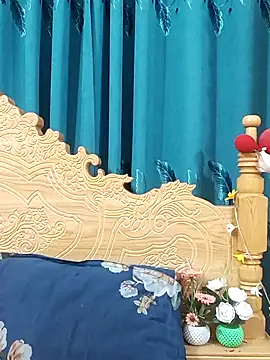 Beauty Queen Soniya online show from March 14, 2026, 11:37 am