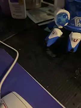 ErosDominant online show from November 21, 2025, 2:43 am