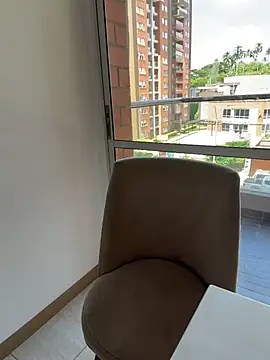 camila vanucci- online show from November 21, 2025, 3:33 pm