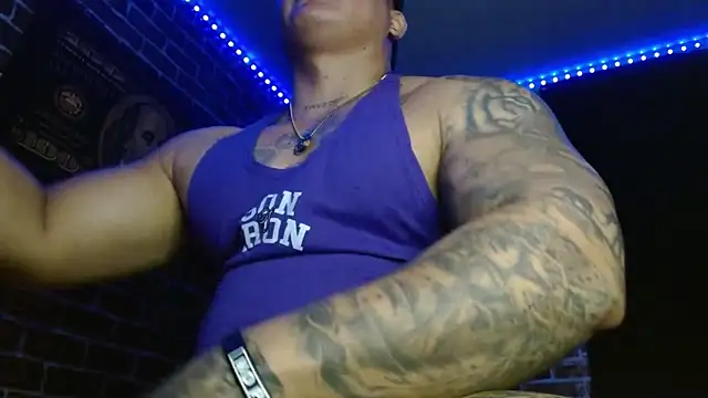 jordan bigcock  online show from December 17, 2025, 3:29 pm