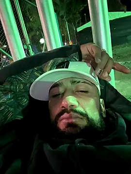 Santiago hot19 online show from October 31, 2025, 7:09 am