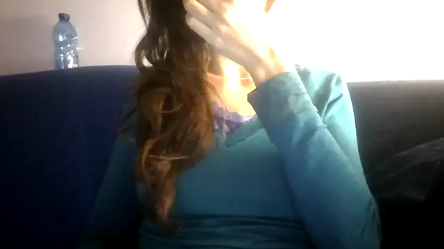 Snapshot of SuperValentina chatting on October 19, 2025, 10:32 pm SuperValentina online show from October 19, 2025, 10:32 pm