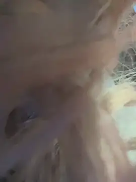 Snapshot of zara_bellexx chatting on February 17, 2026, 4:35 pm zara bellexx online show from February 17, 2026, 4:35 pm