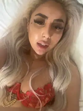 Snapshot of zara_bellexx chatting on February 28, 2026, 5:14 pm zara bellexx online show from February 28, 2026, 5:14 pm