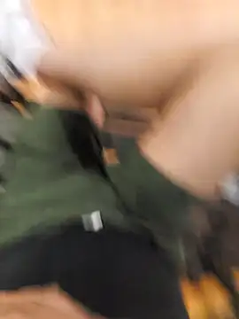 Snapshot of Merlin2310 chatting on November 14, 2025, 11:57 pm Merlin2310 online show from November 14, 2025, 11:57 pm