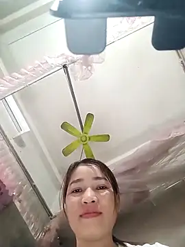 Snapshot of ladzy_sexy chatting on March 17, 2026, 6:50 am ladzy sexy online show from March 17, 2026, 6:50 am