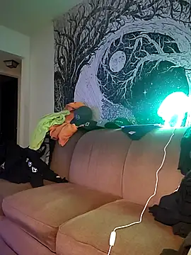 Snapshot of Cassaroll333 chatting on October 24, 2025, 3:14 am Cassaroll333 online show from October 24, 2025, 3:14 am