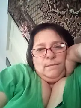 MilaCold5443 online show from February 15, 2026, 10:14 am