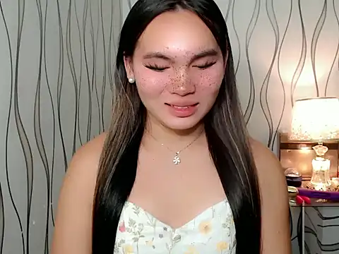 asian queen69 online show from October 7, 2025, 4:37 pm