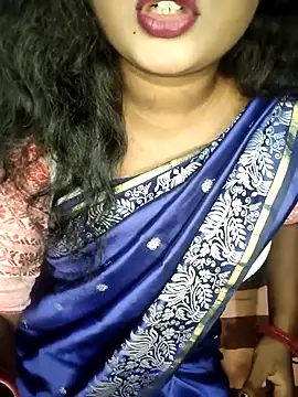 World Top Girl online show from November 3, 2025, 11:55 am