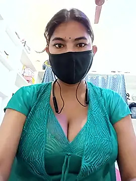 Snapshot of Hot_radhaji chatting on April 4, 2026, 12:53 am Hot radhaji online show from April 4, 2026, 12:53 am