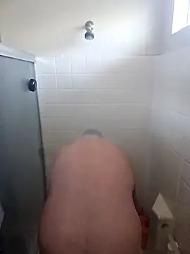 Snapshot of B1GLO chatting on February 24, 2026, 4:27 pm B1GLO online show from February 24, 2026, 4:27 pm