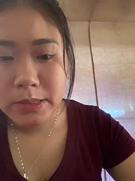 Misu-u online show from October 9, 2025, 2:42 am