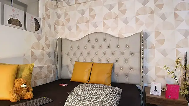 Siriuss Collin online show from April 17, 2026, 2:20 pm