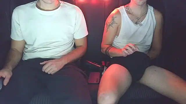 Snapshot of Kaeell chatting on November 5, 2025, 10:54 pm Kaeell online show from November 5, 2025, 10:54 pm