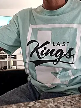 Juicydick420-xxx online show from February 11, 2026, 9:53 pm