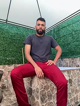 Snapshot of onlymen2025 chatting on October 15, 2025, 7:47 pm onlymen2025 online show from October 15, 2025, 7:47 pm