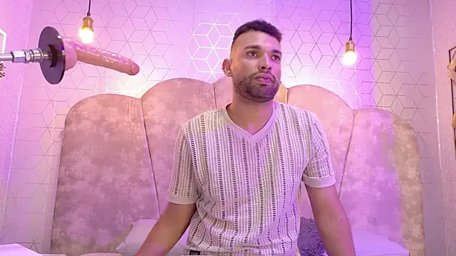 Snapshot of onlymen2025 chatting on October 17, 2025, 7:49 pm onlymen2025 online show from October 17, 2025, 7:49 pm