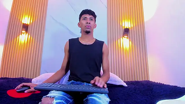 Ethan thouse online show from October 9, 2025, 3:37 am