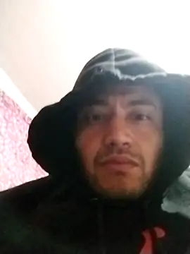 faxtwr online show from November 3, 2025, 10:49 am