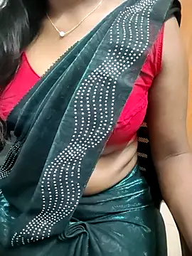 Snapshot of Tamilmallu-duskygirl03 chatting on April 9, 2026, 5:29 am Tamilmallu-duskygirl03 online show from April 9, 2026, 5:29 am