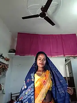 Snapshot of Co_punam chatting on February 15, 2026, 5:37 am Co punam online show from February 15, 2026, 5:37 am