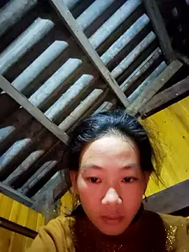 gio-thu online show from December 3, 2025, 4:27 pm