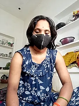 Snapshot of Cuty_tanya chatting on April 8, 2026, 6:52 pm Cuty tanya online show from April 8, 2026, 6:52 pm