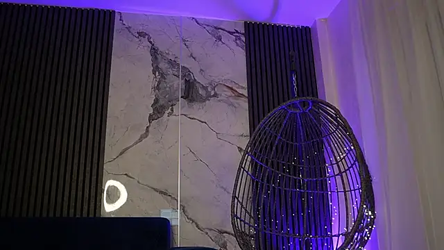 RachelRavee online show from November 29, 2025, 5:21 am