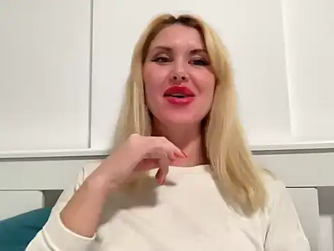 Snapshot of Ilymaris chatting on February 26, 2026, 5:34 pm Ilymaris online show from February 26, 2026, 5:34 pm