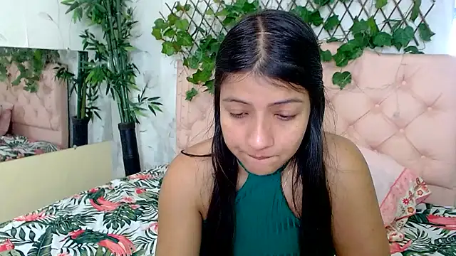 Snapshot of zara_cute chatting on March 19, 2026, 12:20 pm zara cute online show from March 19, 2026, 12:20 pm