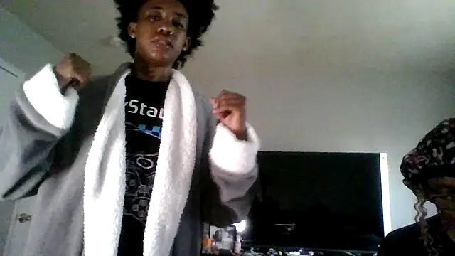 dezzidavill online show from April 5, 2026, 11:18 am