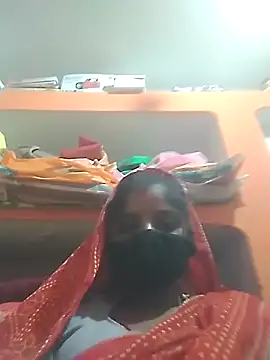 nainshilodhi28 online show from October 21, 2025, 7:53 am