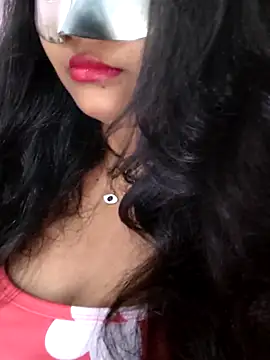 naina5 online show from October 19, 2025, 3:56 pm