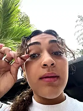 Snapshot of CelestSkyy chatting on December 16, 2025, 9:53 pm CelestSkyy online show from December 16, 2025, 9:53 pm