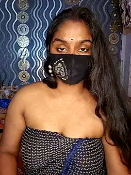 Snapshot of Sweet-Maddlina chatting on March 10, 2026, 4:06 am Sweet-Maddlina online show from March 10, 2026, 4:06 am