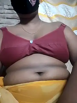 Snapshot of Rupa_xxx11 chatting on October 10, 2025, 1:32 pm Rupa xxx11 online show from October 10, 2025, 1:32 pm