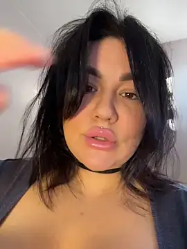 SwittieKendra online show from February 25, 2026, 6:45 am