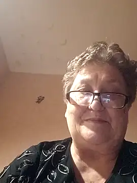 Katherine735 online show from November 24, 2025, 8:30 pm