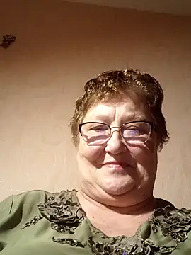 Snapshot of Katherine735 chatting on April 30, 2026, 8:15 pm Katherine735 online show from April 30, 2026, 8:15 pm