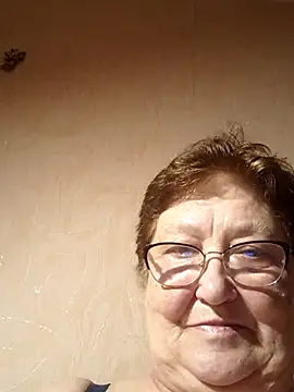 Snapshot of Katherine735 chatting on May 19, 2026, 8:48 pm Katherine735 online show from May 19, 2026, 8:48 pm