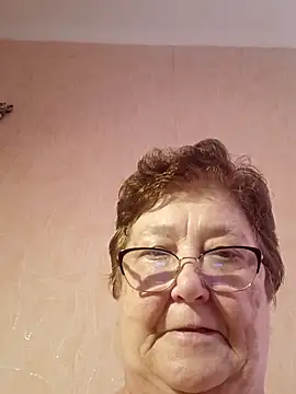 Snapshot of Katherine735 chatting on May 21, 2026, 12:12 pm Katherine735 online show from May 21, 2026, 12:12 pm