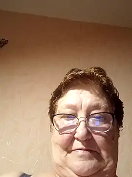 Snapshot of Katherine735 chatting on May 22, 2026, 7:52 pm Katherine735 online show from May 22, 2026, 7:52 pm